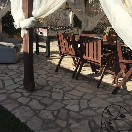 Lavish In Napoli With Swimming Pool 줄리아노인캄파니아